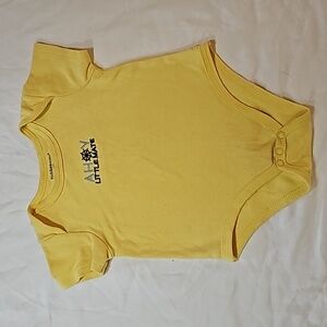 $5 Infant onesie 12m